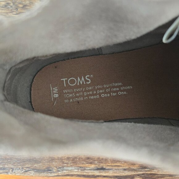 Toms Shoes - Picture 3 of 3